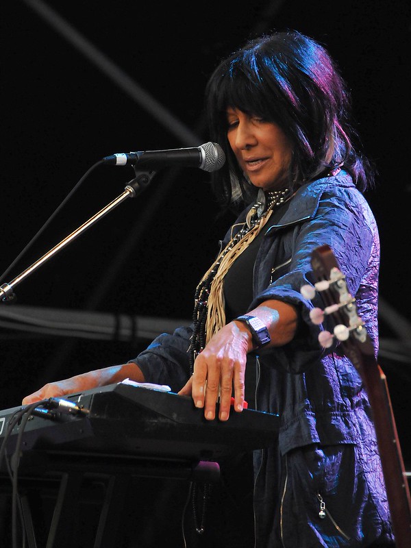 “Buffy Sainte-Marie: An Authorized Biography” Restores Agency to a Legendary Artist
