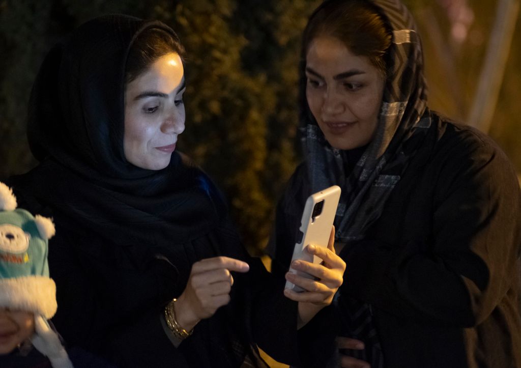 kadın-iran-ahlak-polis