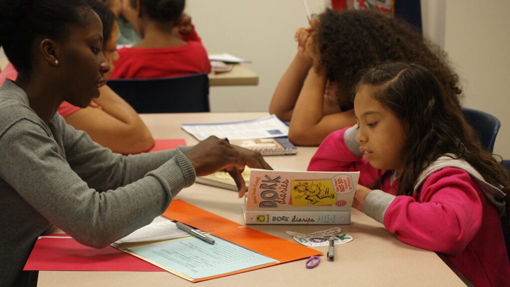 sistermentors-shireen-lewis-black-women-students-of-color-school-college