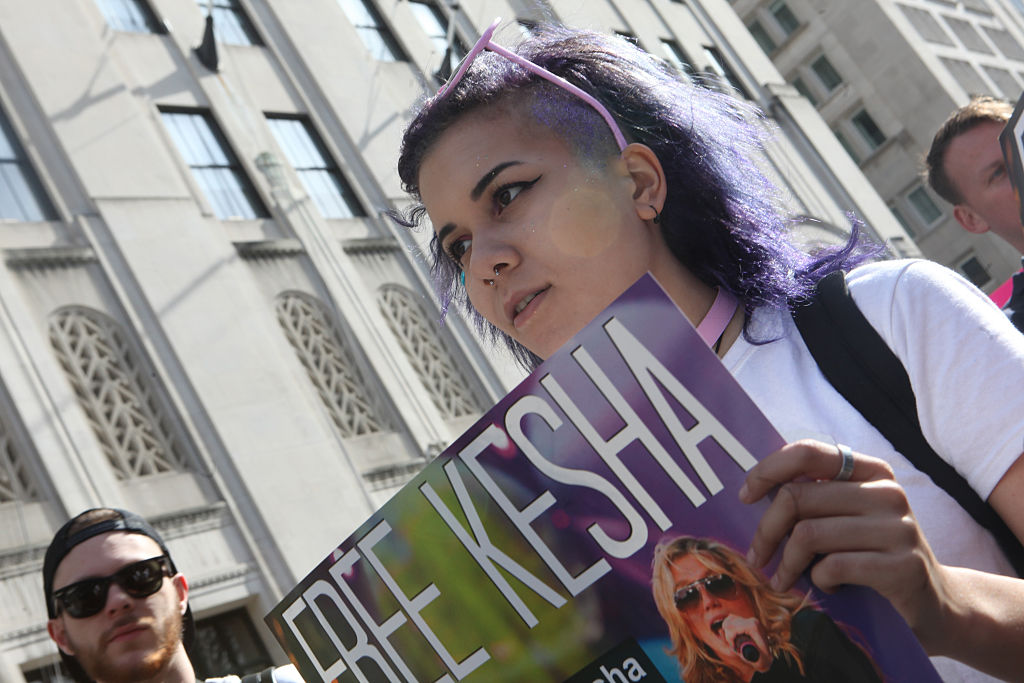 kesha-defamation-lawsuit-domestic-assault-violence-amber-heard