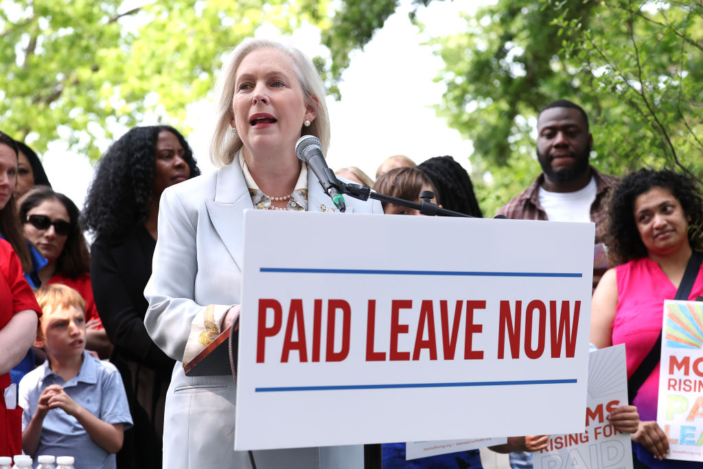 overturn-roe-kirsten-gillibrand-paid-leave