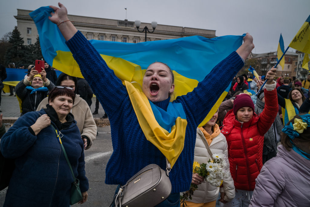 Girls Reporting on Ukraine for WaPo Win IWMF’s Braveness in Journalism Award