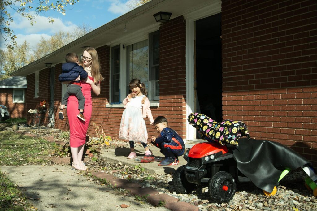 Victoria Villanueva, who was given morphine while pregnant, with her children outside their home in Indiana.